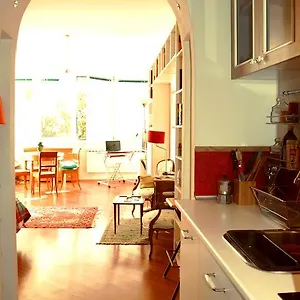 Marianna's Studio Apartment Pisa