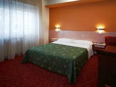 Hotel Villa Lalla Rimini 3*,  Italy
